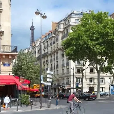 312 Tour Eiffel -cosy Center